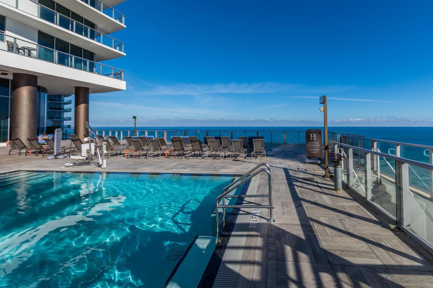 Wake Up To The Sound Of Waves In A Stylish Condo In A Luxury Resort Hollywood Kültér fotó